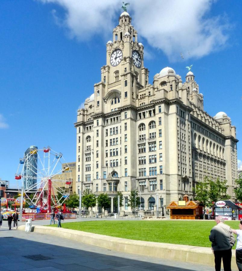 The World Famous Henderson House Free Parking Daire Liverpool Dış mekan fotoğraf